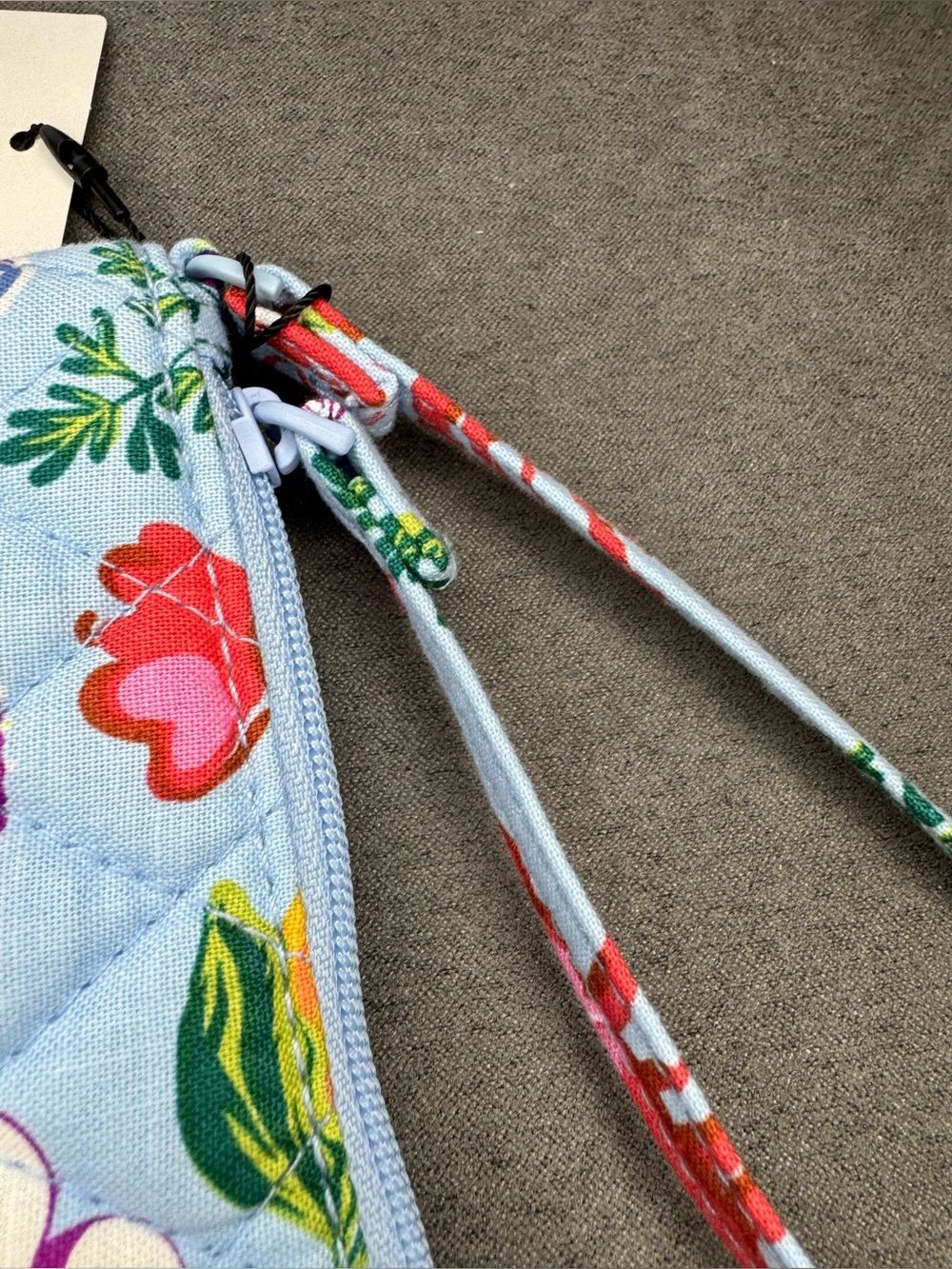 Vera Bradley NWT Seafood Boil Essential Wristlet Quilted Cotton Lobster - Picture 5 of 8
